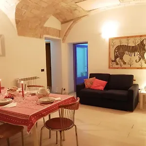 La Casa Della Mia Famiglia , Roma Italia